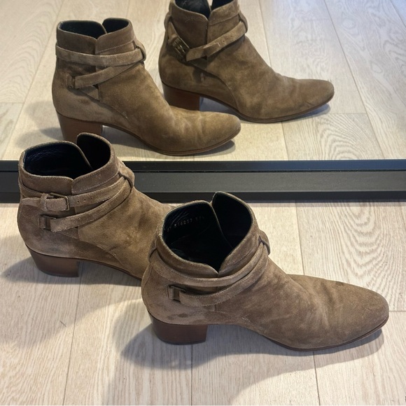 Saint Laurent Suede boots - Picture 3 of 7
